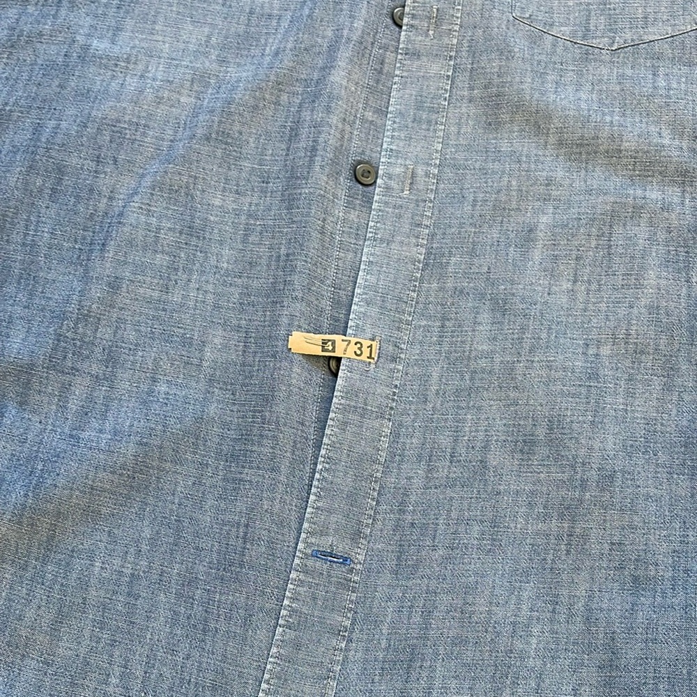 Gap Button Down Chambray Cotton Shirt MEDIUM - Picture 4 of 6
